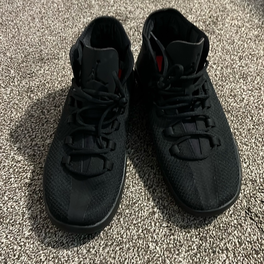 Jordan Reveal Triple Black Men’s Size 12 NWT